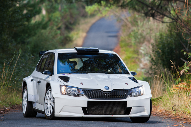 AresRacing Princesa Previo 01