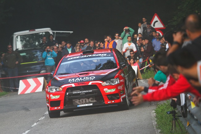 Palacio con el Evo X R4