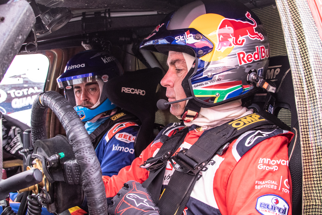 FernandoAlonso_TestToyotaHilux_Marzo2019_02