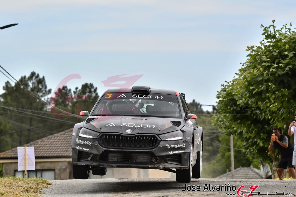 Alvaro Muñiz disputando el Rally de Ourense 2026